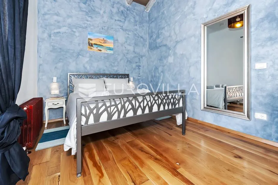 rovinj, šira okolica rovinja posebna samostojeća kuca 200 m² - slika 28