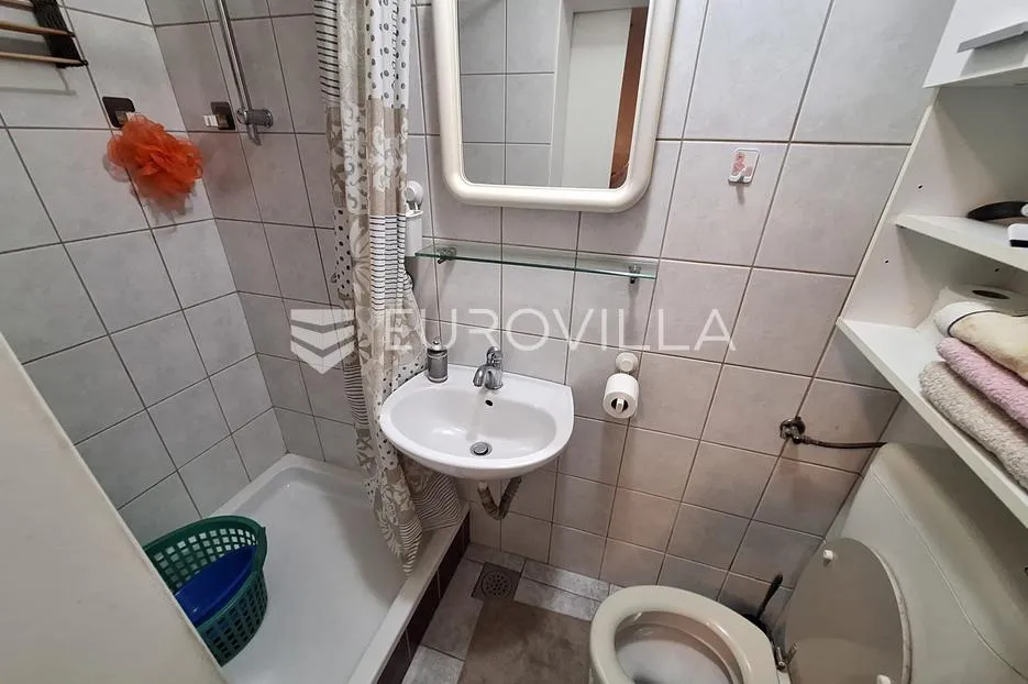 draganić, kuća 231 m², uređena na mirnoj lokaciji - slika 7