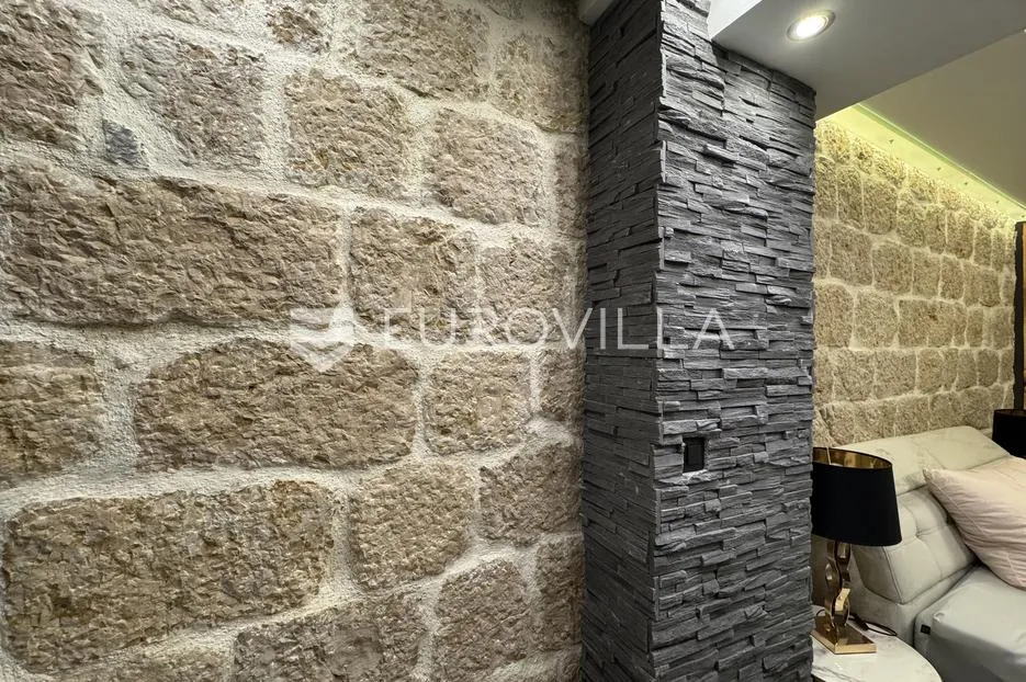 otok pag, pag, moderan apartman u staroj jezgri, 150m od mora - slika 23