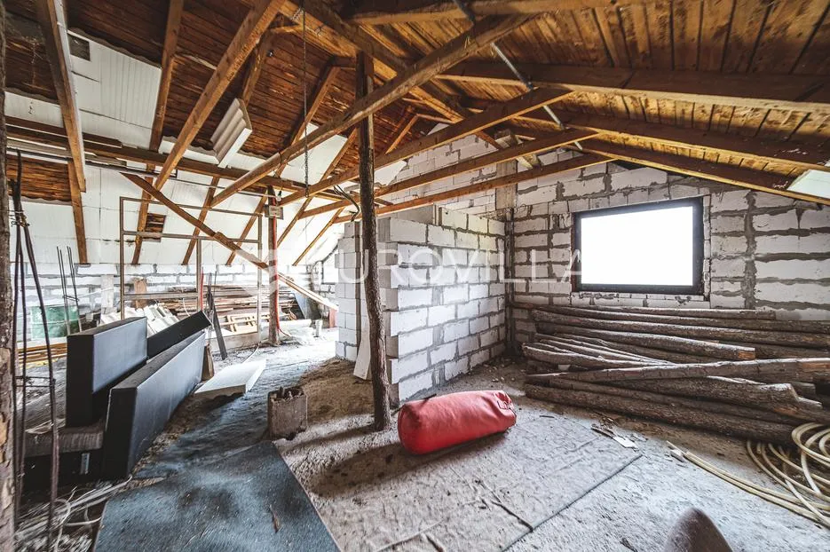 okolica zaprešića, gornja pušća, kuća 290 m² za adaptaciju - slika 15