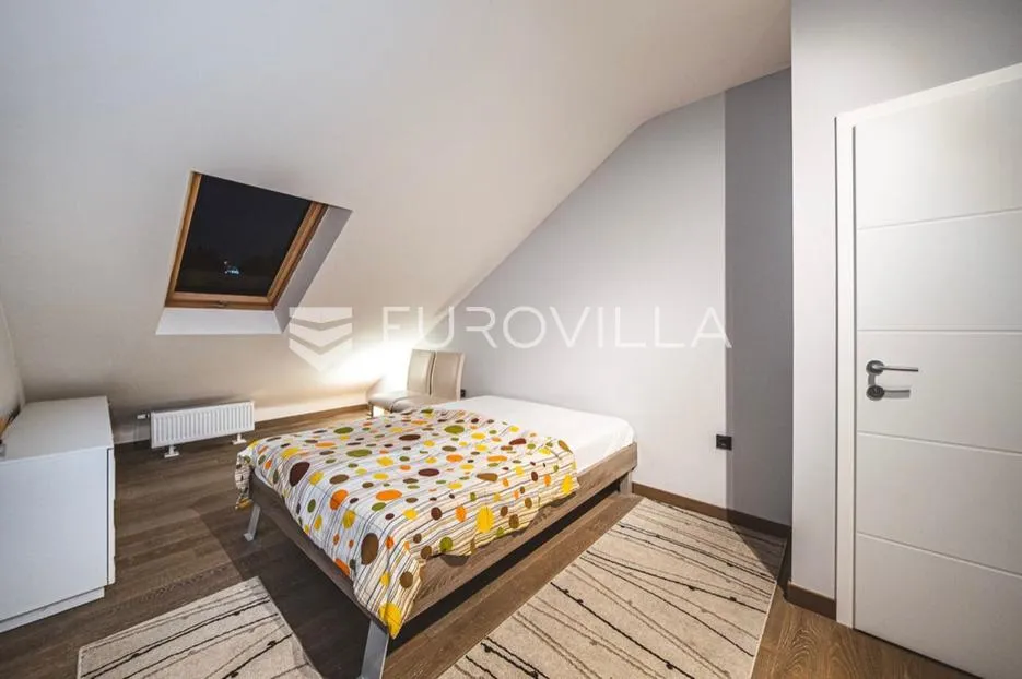zagreb, sveti duh, atraktivan i prostran četverosoban stan, 123 m² - slika 7