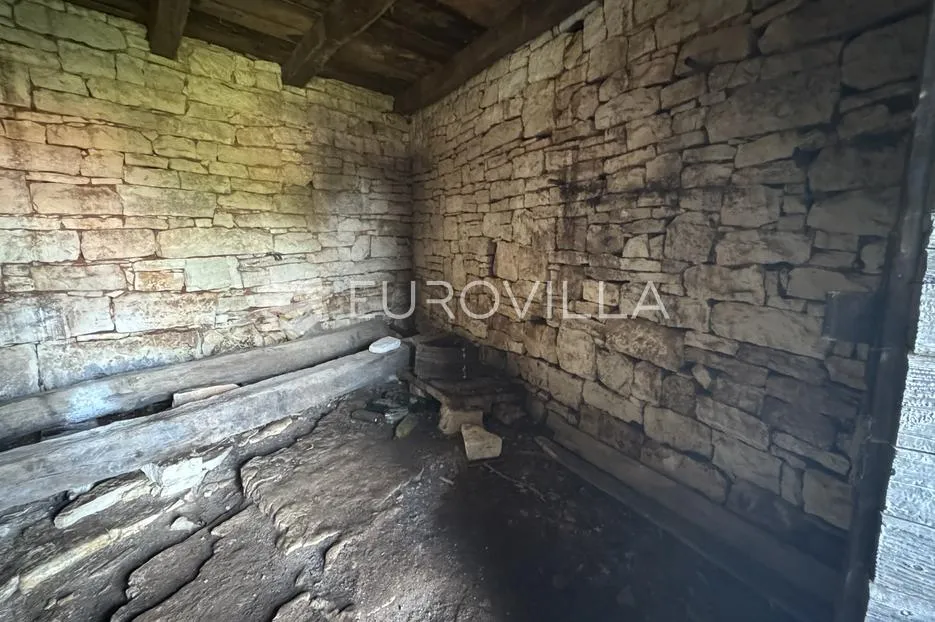 tinjan, kamena stancija u srcu istre - slika 24