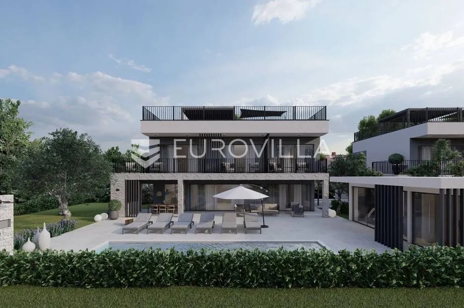 istra, poreč, luksuzna vila na 400m od mora - slika 8