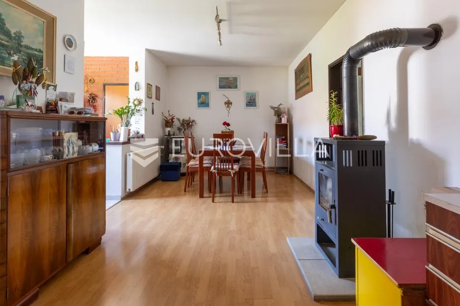 slavonski brod, visoka prizemnica mali pariz - slika 10