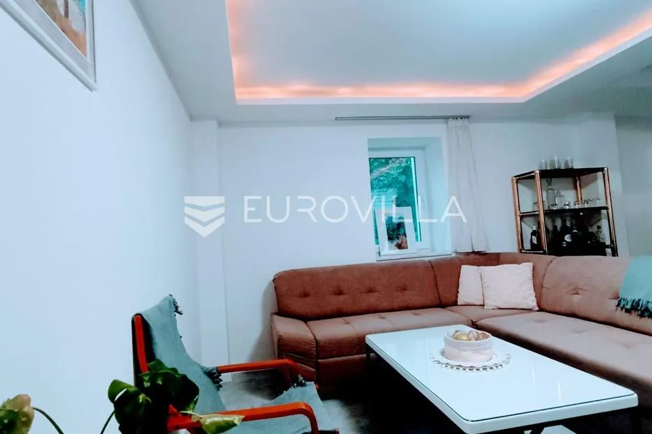 renovirana kamena kuća u okolici pule - slika 16
