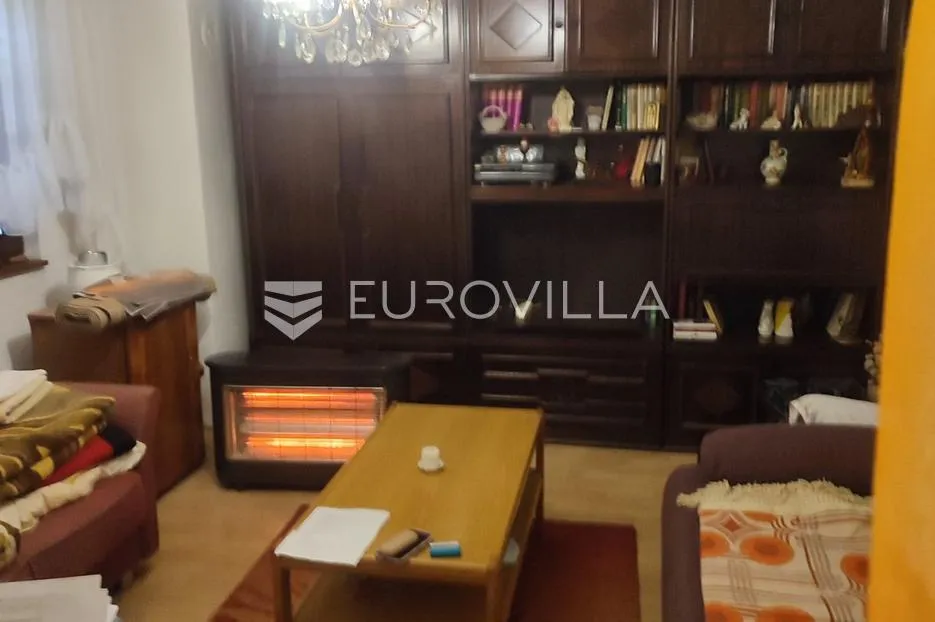 josipdol, kuća u mirnom naselju okružena netaknutom prirodom - slika 3