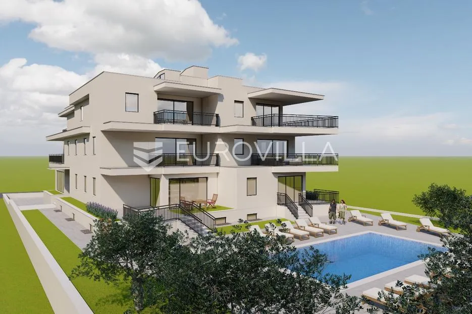 istra, umag, trosoban stan na prvom katu 86,00 m², 400 m od mora - slika 9