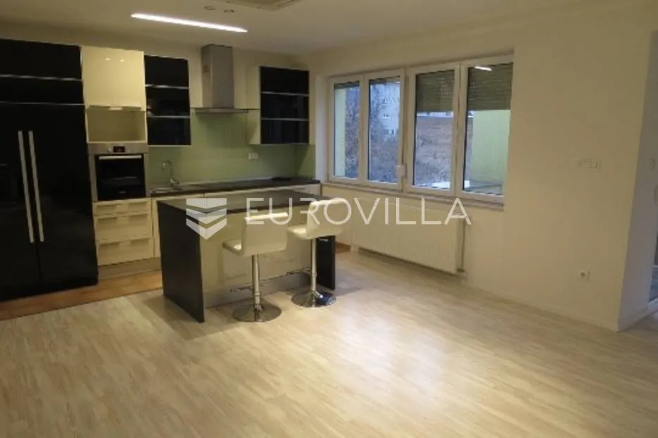 gundulićeva četverosoban stan 180 m² - slika 3