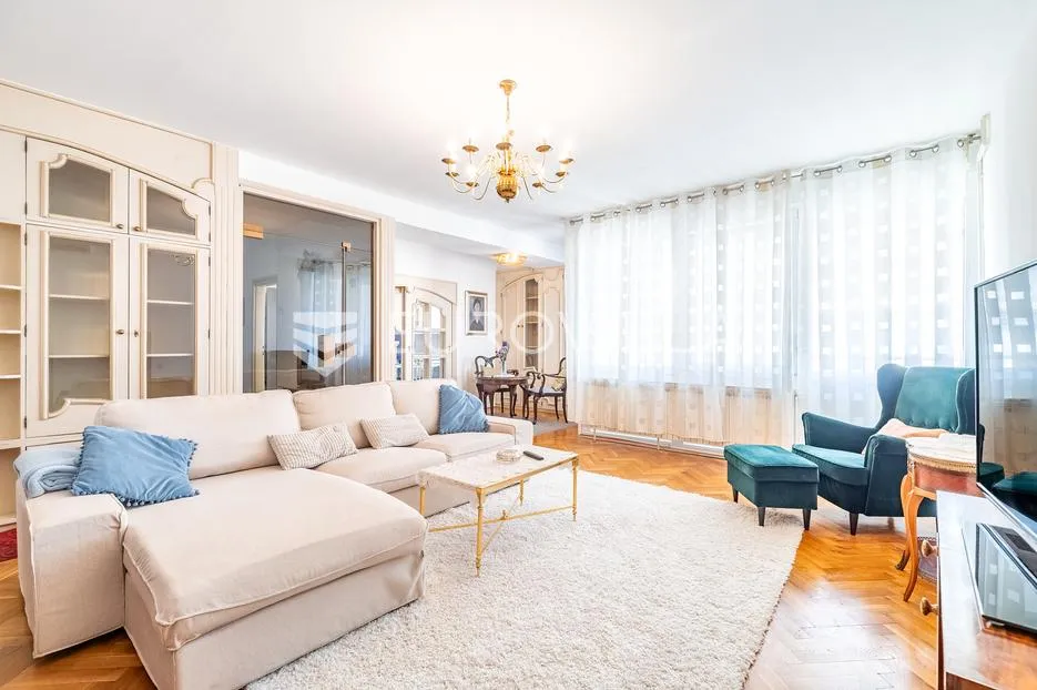 Zagreb, Tkalčićeva, unikatan stan 130 m², pješačka zona