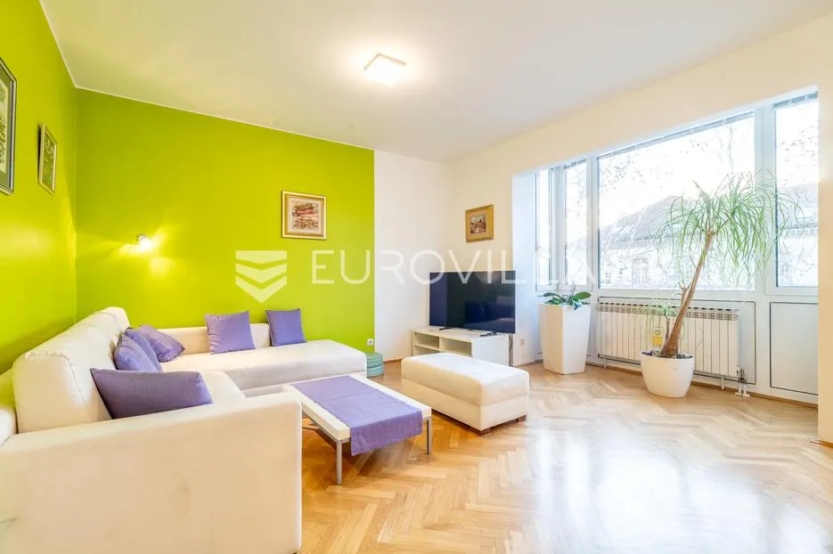 Zagreb, Donji Grad prekrasan trosoban stan 85 m²