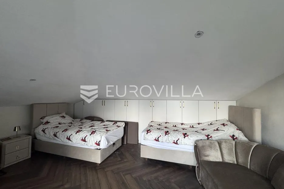 istra, rovinj, luksuzni stan 130m2 s 4 spavaće sobe na 2. katu novogradnje - najam do 1.6. - slika 13