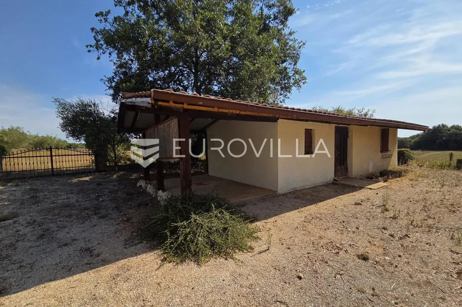 istra, pavićini, kuća za renovaciju na prostranoj parceli od 1.531 m² - slika 5