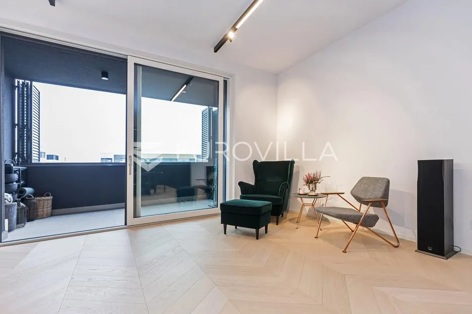 zagreb, vmd heinzelova, luksuzan četverosoban stan 120 m² - slika 30