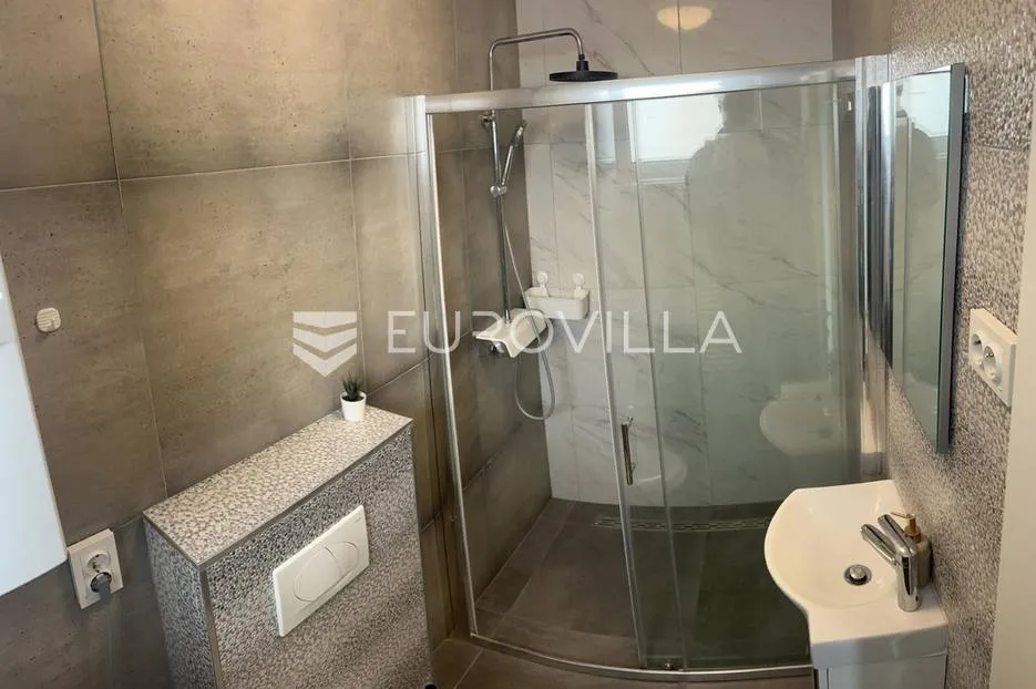 zagreb, malešnica, novogradnja, vrhunska moderna kuća 270 m² - slika 17