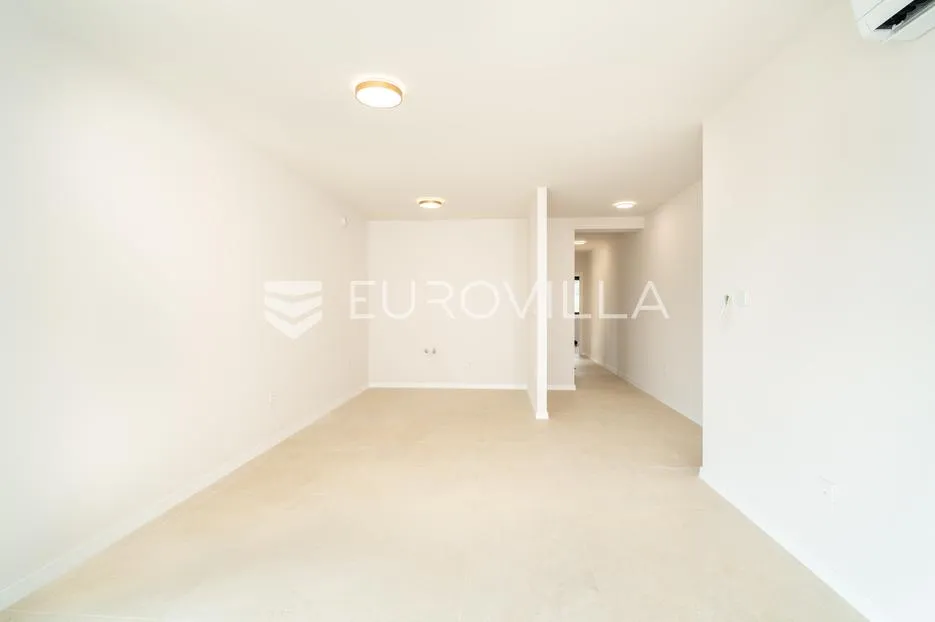zadar, privlaka, luksuzni dvosoban stan 1. red do mora, 107,60 m² - slika 4