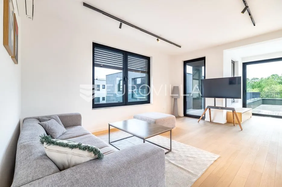 zagreb, srebrnjak, luksuzan trosoban penthouse s garažom novogradnja - slika 8