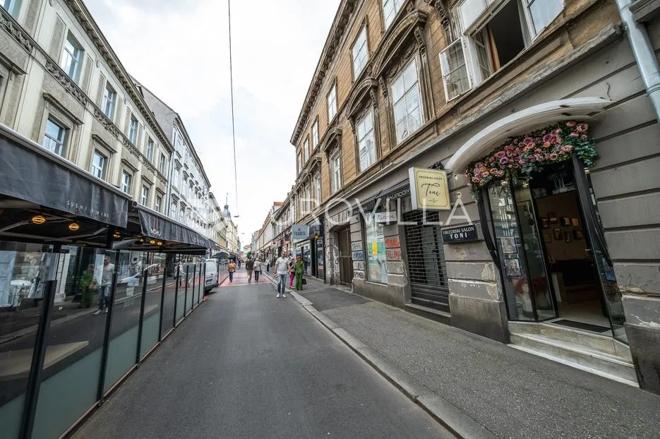 zagreb, centar, teslina, predivan trosoban stan, neto površine 74 m², top lokacija - slika 10