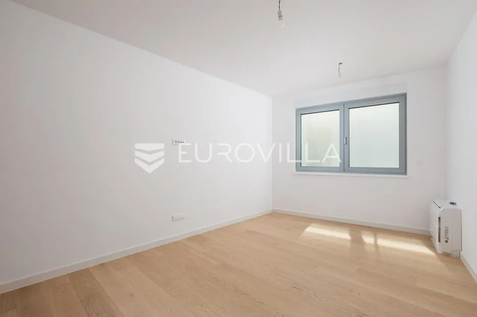 opatija, centar, dvosoban stan u novogradnji nkp 112 m2 - slika 5