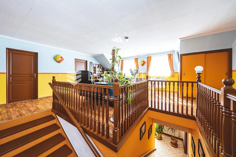 donja pušća, elegantna obiteljska kuća, 396 m2 brp - slika 36