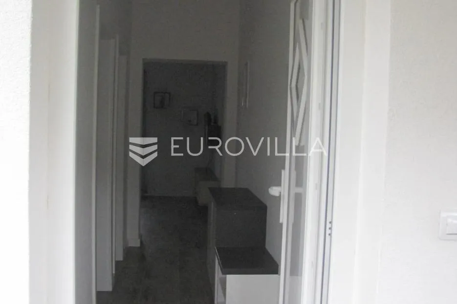 kruševo, crna punta, prekrasna kuća prvi red do mora s tri stambene jedinice - slika 32