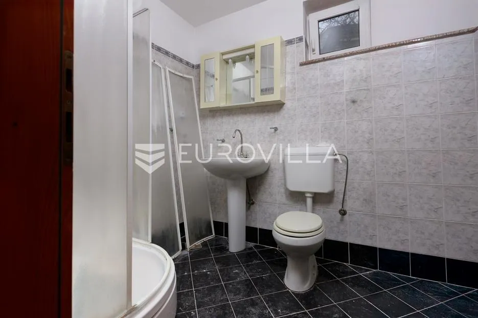 kostrena, glavani, peterosobni stan površine 125 m², pogled - slika 16