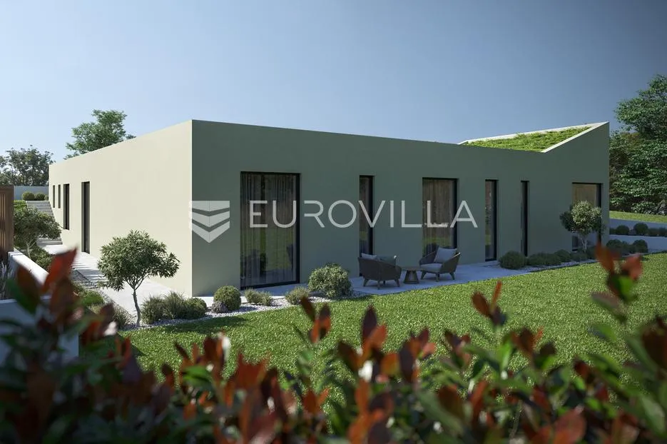 Istra, Svetvinčenat - građevinsko zemljište 739 m2,pravomoćna dozvola i infrastruktura -top lokacija
