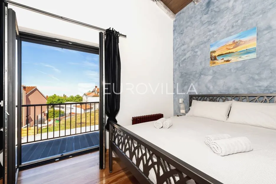 rovinj, šira okolica rovinja posebna samostojeća kuca 200 m² - slika 29