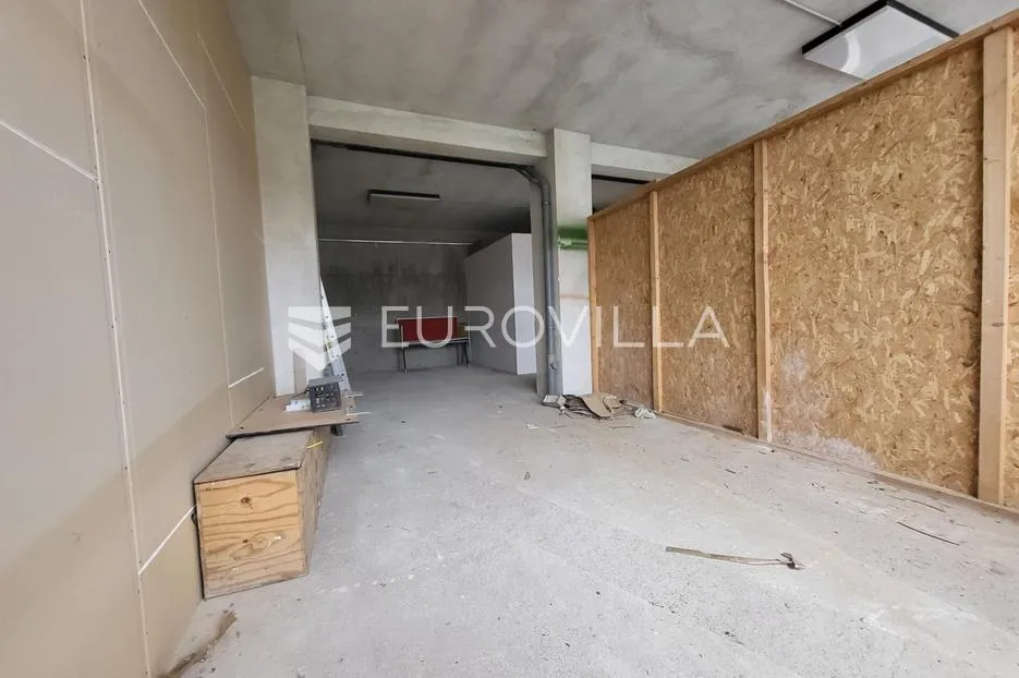 zagreb, mikulići, skladišni prostor 130 m2 - slika 3