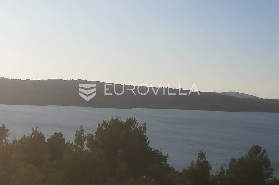 okolica šibenika, poljoprivredno zemljište 18572 m2, 80m od mora - slika 5