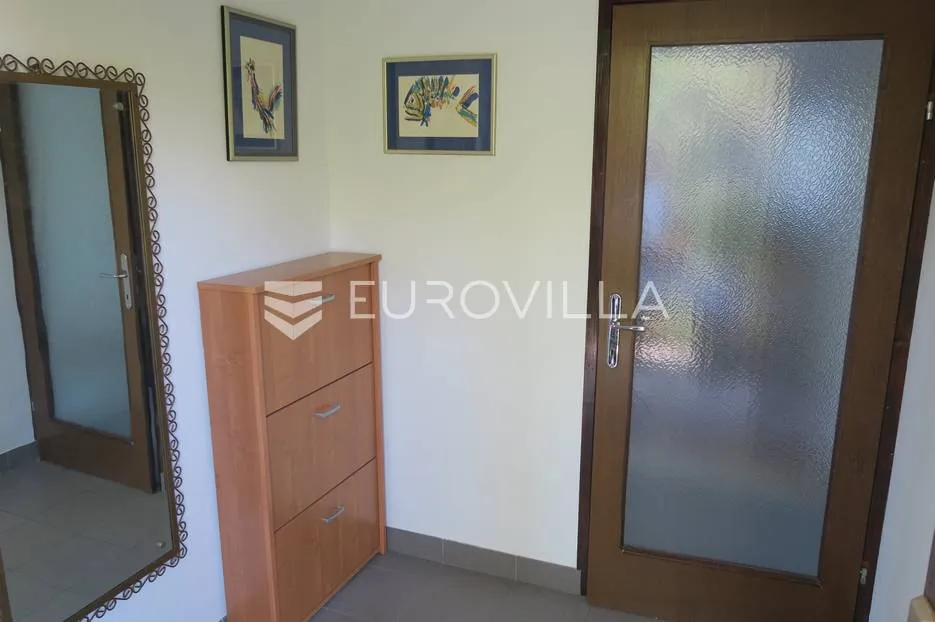 zagreb, zelenjak, obiteljska kuća 500m2 - slika 14
