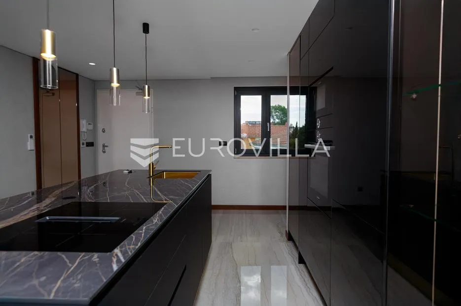 malinska dubašnica, 152,57 m² trosobni luksuzan stan s boravkom i bazenom - slika 6