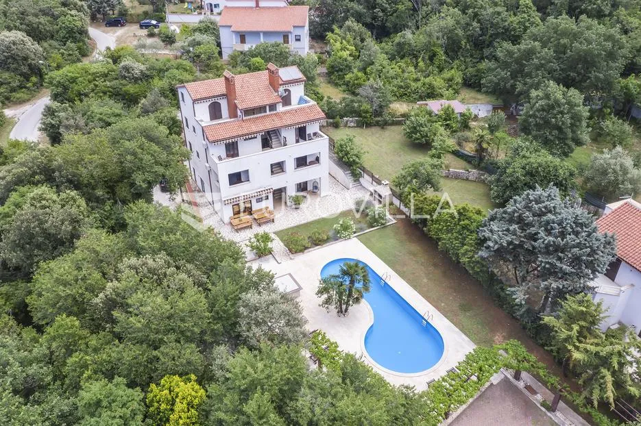 medulin, banjole, ekskluzivna apartmanska kuća 150 m od mora - slika 2