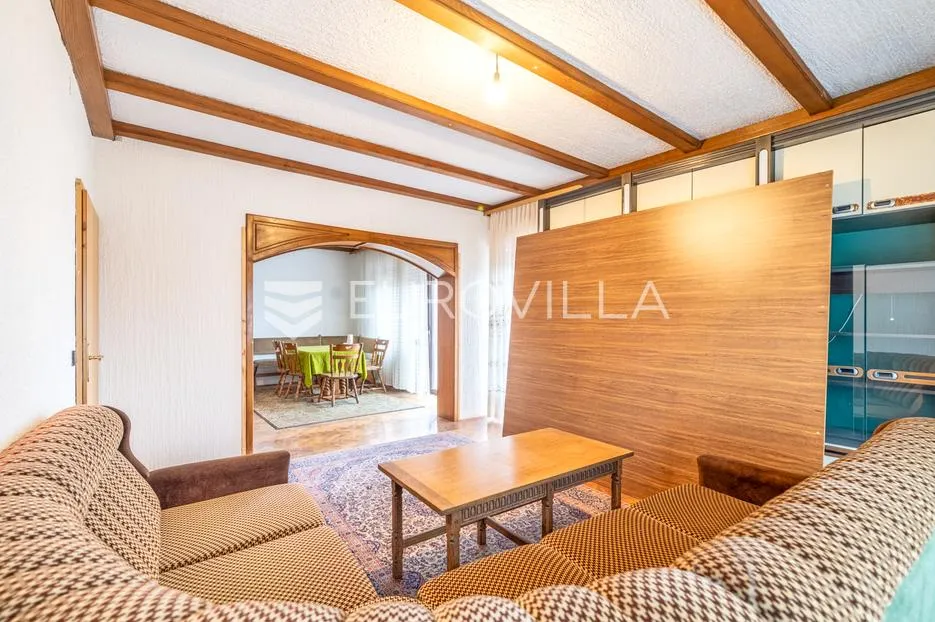 zagreb, granešina, stambeno, poslovna kuća s okućnicom, 377 m² - slika 3