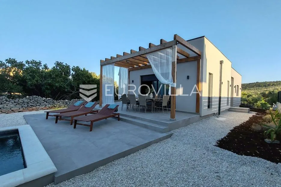 rogoznica, podorljak, novogradnja, moderno uređena kuća s bazenom, 150 m² - slika 23