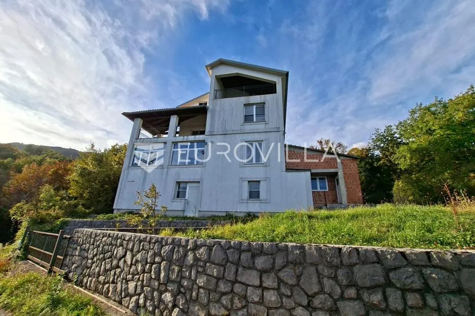 opatija, bregi, kuća 400 m² sa tri garaže i pogledom na more - slika 2