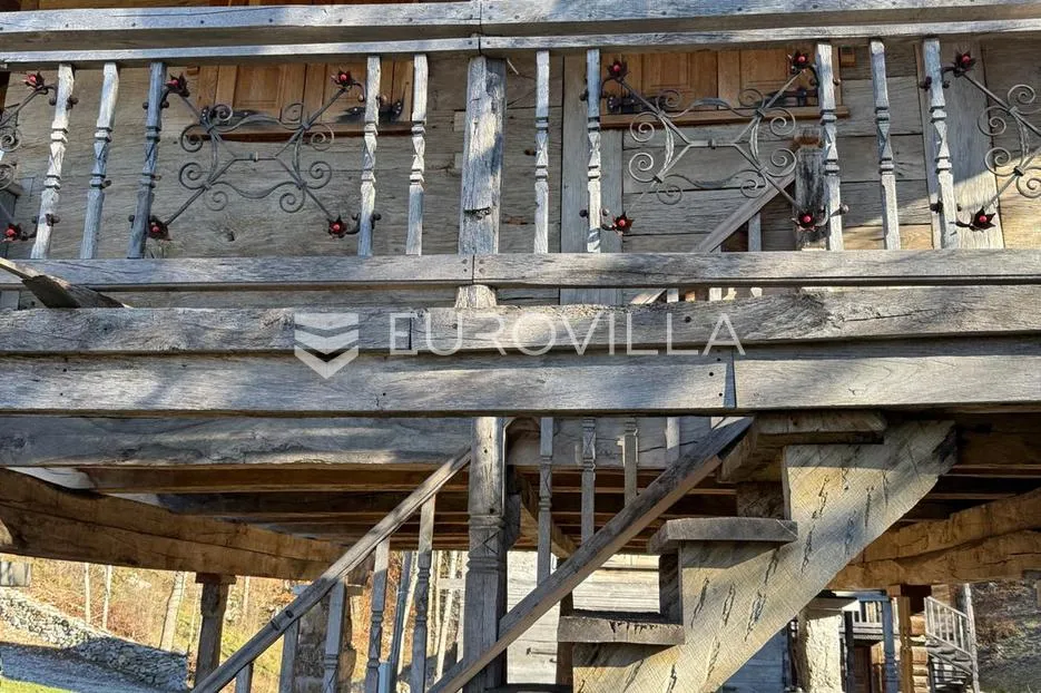 lika, plitvička jezera, ograđeno imanje 40.000 m² s 11 kuća, izuzetna rijetka investicija - slika 48