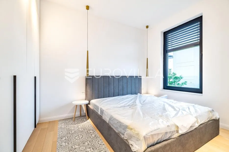 zagreb, srebrnjak, luksuzan trosoban penthouse s garažom novogradnja - slika 5
