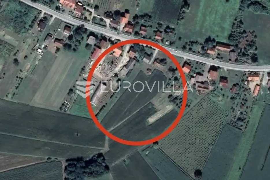Ivanić Grad, okolica Šumećani, zemljište 6033 m2 sa starom kućom