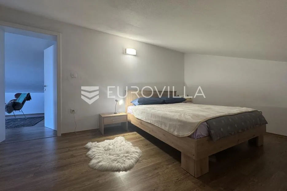 istra, žbandaj, troetažni stan 126 m² s 4 spavaće sobe, vrtom i parkingom - slika 34