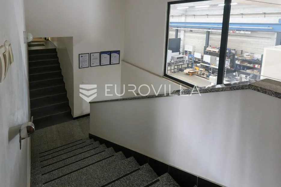 slavonski brod, industrijska zona, proizvodno, poslovna zgrada 1.250 m² - slika 13