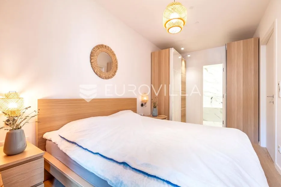 zagreb, britanac prekrasan trosoban stan 75 m² sa garažom - slika 3
