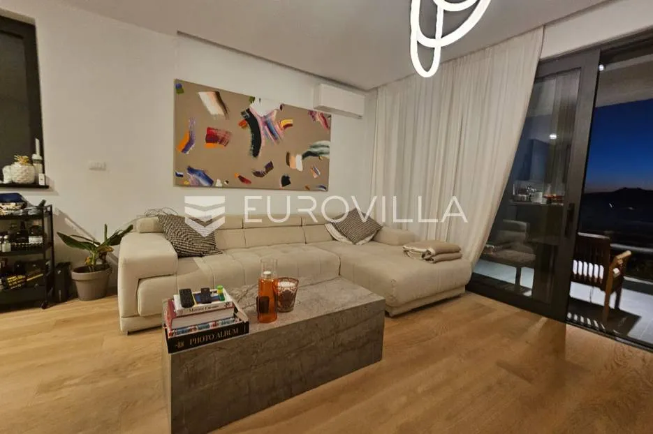 rijeka, costabella, luksuzan trosoban stan 101.39 m² - slika 3