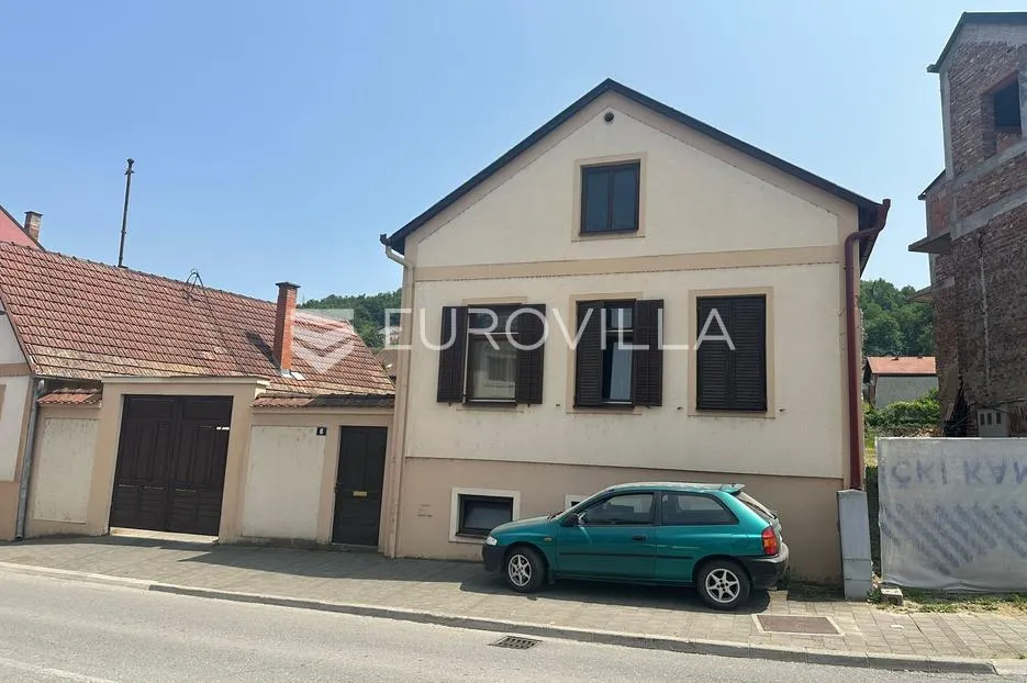 požega, centar, dvije stambene jedinice sa 3 stana i posl. prostorom - slika 2