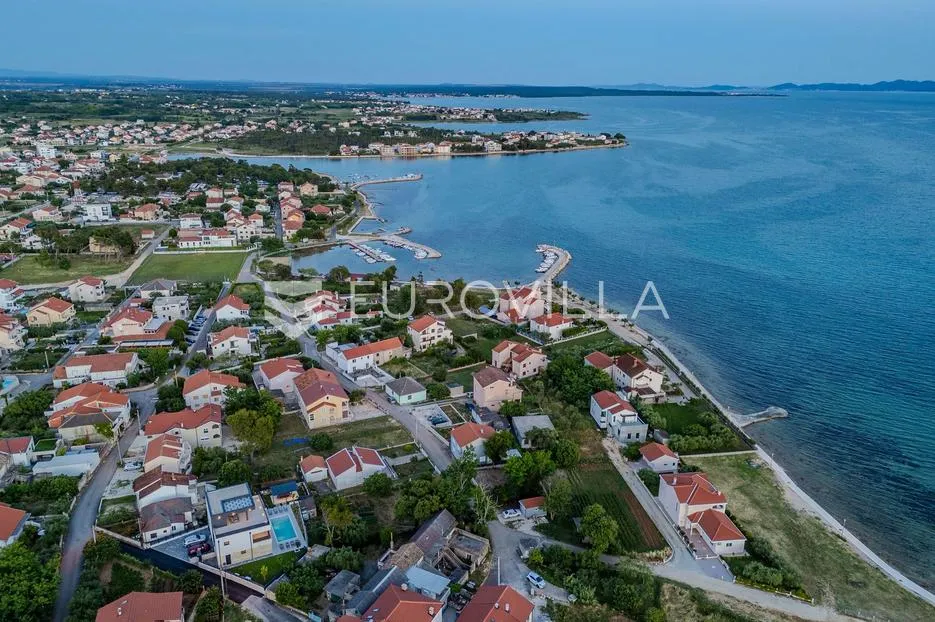 zadar, privlaka, ekskluzivna moderna vila s bazenom i wellness zonom - slika 18