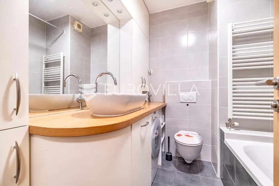 zagreb, vrapče, komforan trosoban stan s garažnim parkirnim mjestom, 75 m² - slika 5