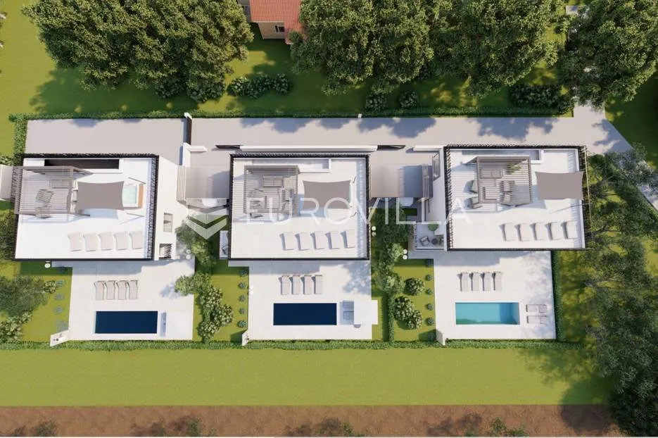 istra, poreč, luksuzna vila na 400m od mora - slika 26