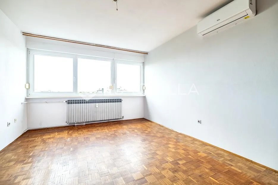 zagreb, dugave, prostran četverosoban stan s ostavom, 89 m² - slika 2
