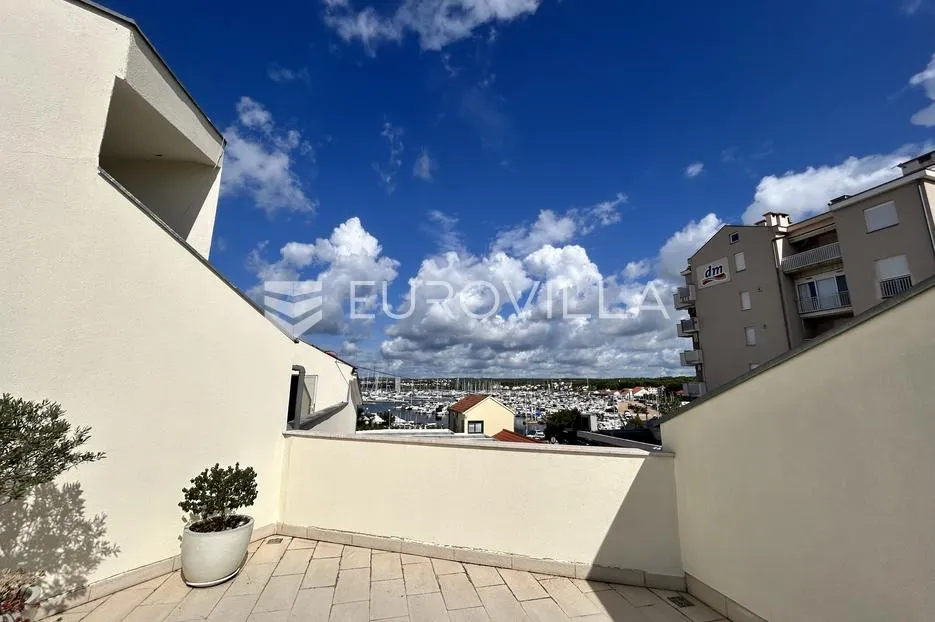 biograd na moru, trosoban stan 90,54m2 u centru grada, 50m od mora - slika 17