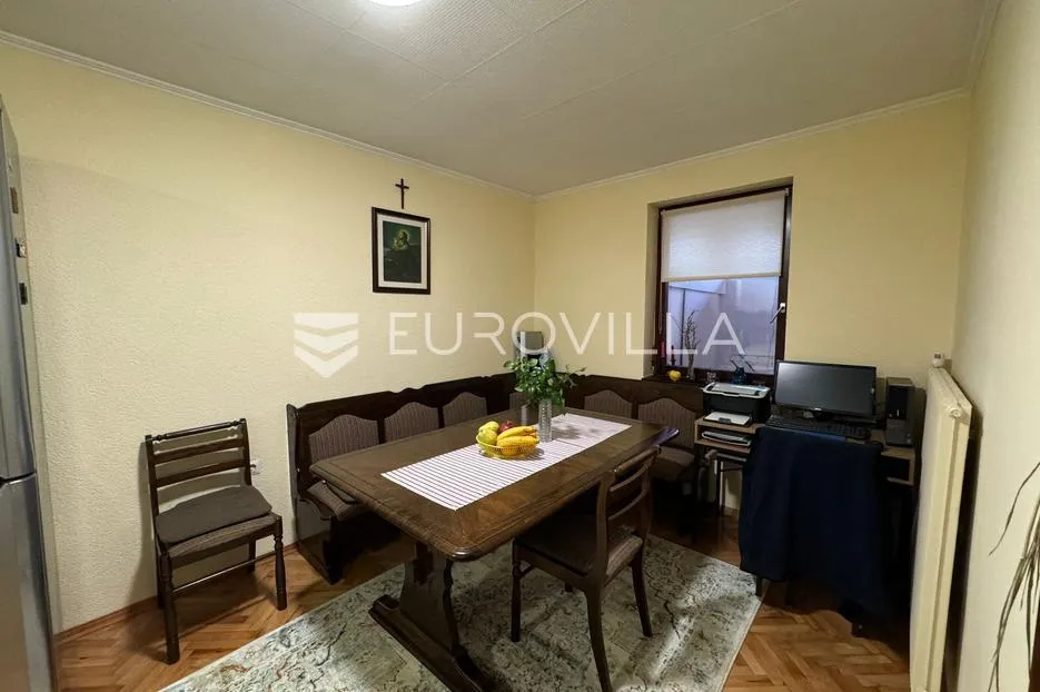 vrpolje, kvalitetna višenamjenska zgrada od 800 m² - slika 33