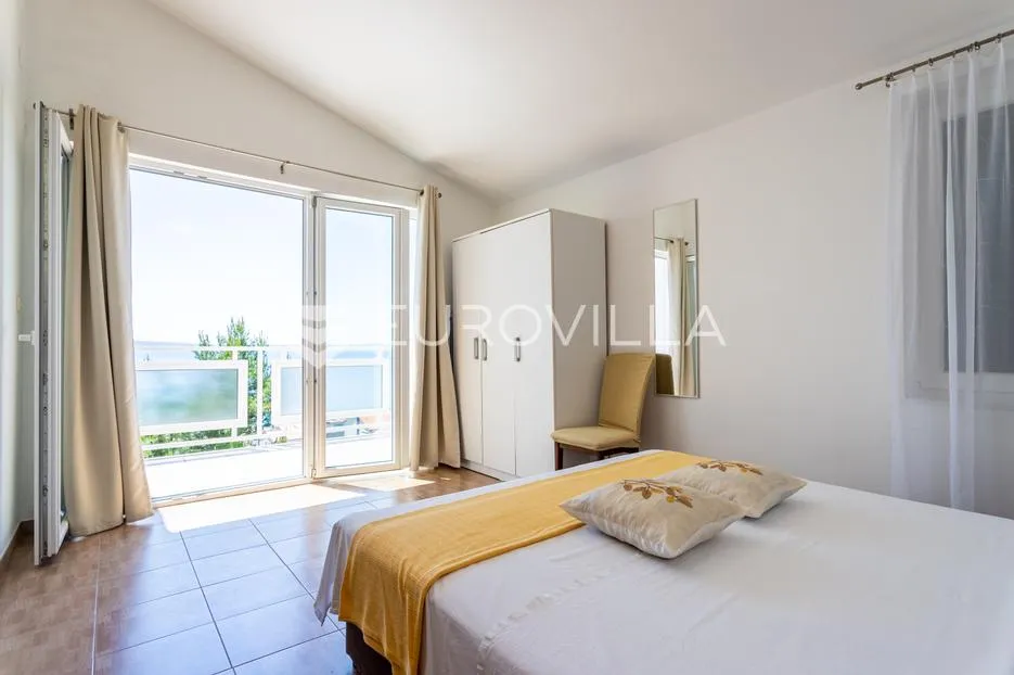 podstrana, mutogras, apartmanska kuća na prekrasnoj lokaciji - slika 24